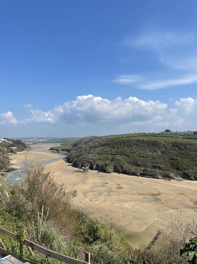 1 Chatsworth Riverscape Apartments - Riverview Apartment In Great Location With Free Parking Overlooking The Gannel Just A Short Walk From Newquays Incredible Beaches And Local Amenities Newquay  Bagian luar foto