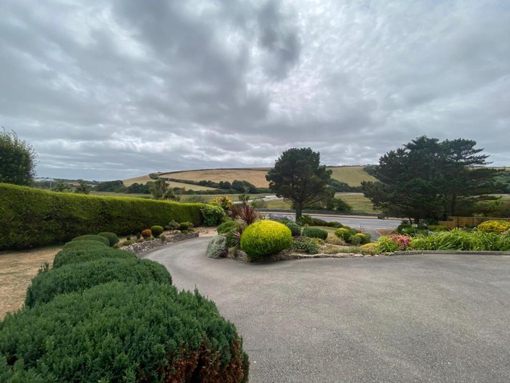 1 Chatsworth Riverscape Apartments - Riverview Apartment In Great Location With Free Parking Overlooking The Gannel Just A Short Walk From Newquays Incredible Beaches And Local Amenities Newquay  Bagian luar foto