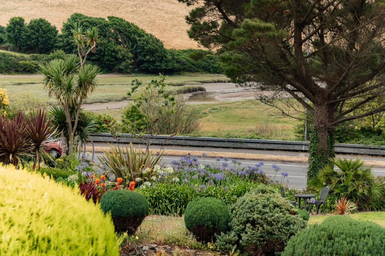 1 Chatsworth Riverscape Apartments - Riverview Apartment In Great Location With Free Parking Overlooking The Gannel Just A Short Walk From Newquays Incredible Beaches And Local Amenities Newquay  Bagian luar foto