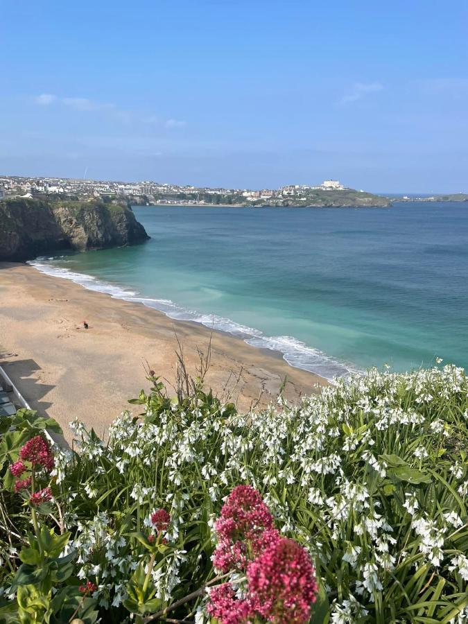 1 Chatsworth Riverscape Apartments - Riverview Apartment In Great Location With Free Parking Overlooking The Gannel Just A Short Walk From Newquays Incredible Beaches And Local Amenities Newquay  Bagian luar foto