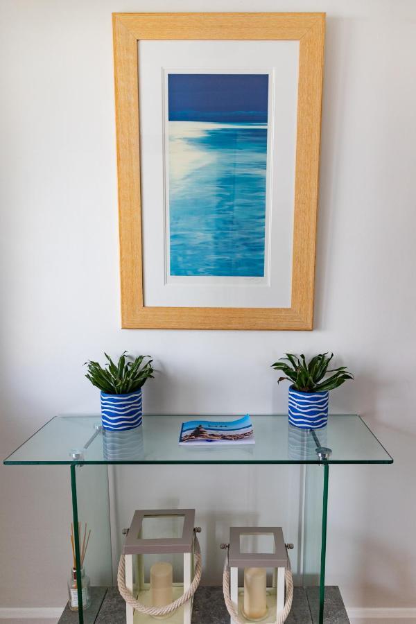 1 Chatsworth Riverscape Apartments - Riverview Apartment In Great Location With Free Parking Overlooking The Gannel Just A Short Walk From Newquays Incredible Beaches And Local Amenities Newquay  Bagian luar foto